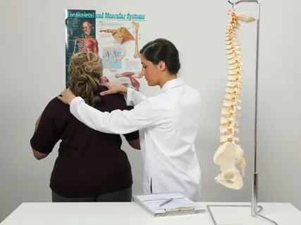 The Link Between Spinal Health and Women’s Overall Wellness